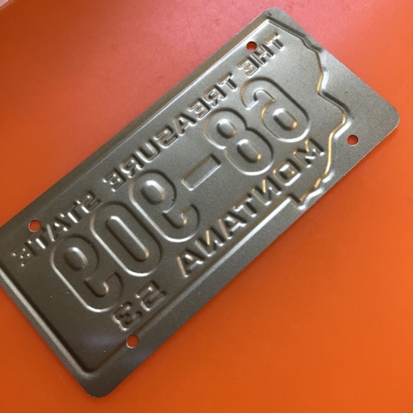Vintage 1953 License Plate Montana State Bicycle Metal Mini Collectors - Picture 2 of 10